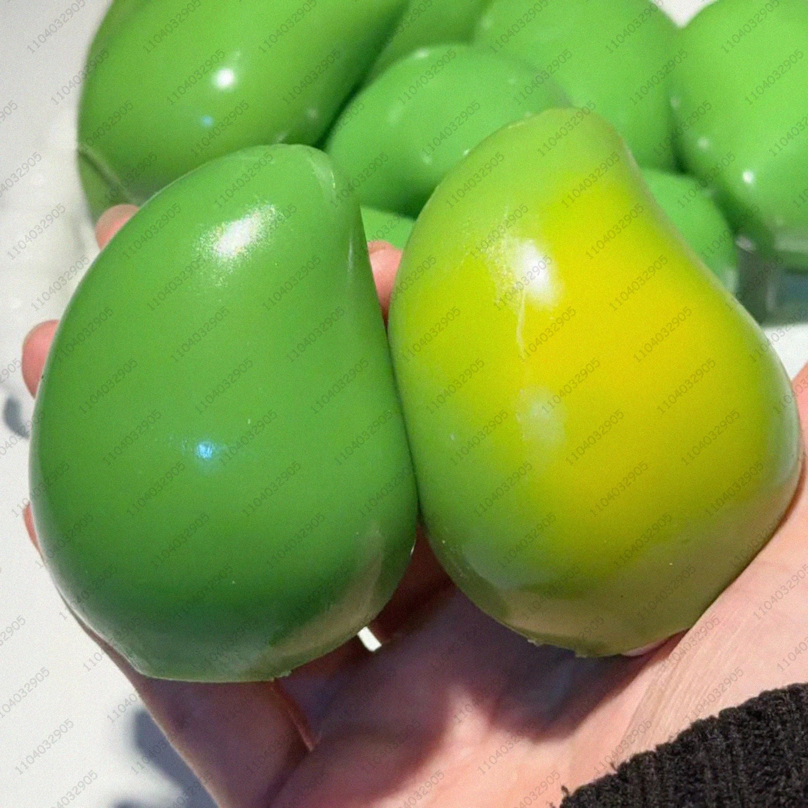 Colour-Changing Mango Squeeze Ball