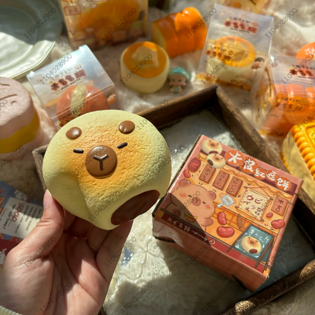 Capybara Bakery Slow Rise Squishy