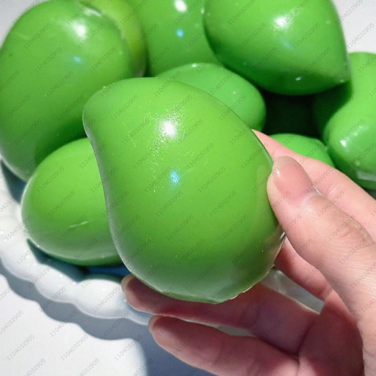Colour-Changing Mango Squeeze Ball